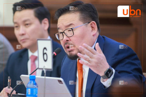 Г.ЗАНДАНШАТАР: Ард түмний санаачилгагүйгээр дур зоргоороо Үндсэн хуульд нэмэлт өөрчлөлт оруулах боломжгүй