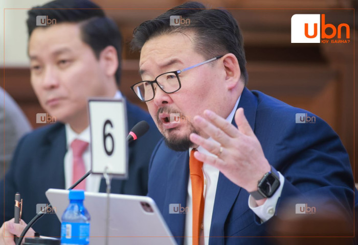 Г.ЗАНДАНШАТАР: Ард түмний санаачилгагүйгээр дур зоргоороо Үндсэн хуульд нэмэлт өөрчлөлт оруулах боломжгүй