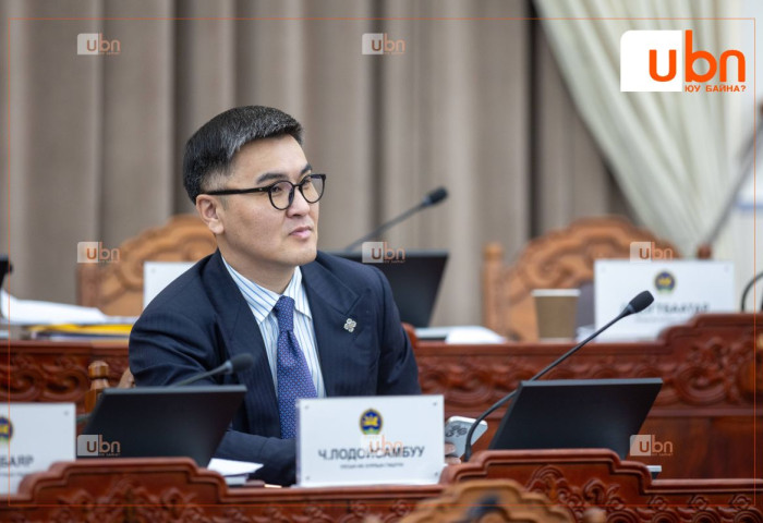 Ч.ЛОДОЙСАМБУУ: PR-аа бодолтой хийгээрэй, Г.Занданшатар дарга аа. Та хэвлэлд их цочимтгой хүн шүү