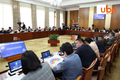 Монгол Улсын иргэн бүр насан эцэслэх хүртэл нийгмийн цогц үйлчилгээгээнд хамрагдах эрхтэй