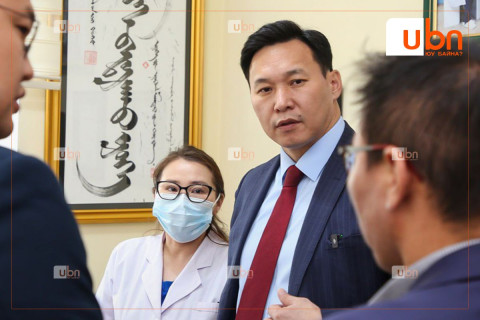 Өрхийн эрүүл мэндийн төвийн цахимжилтын явцтай танилцаж үүсээд буй асуудлыг шийдвэрлэхийг үүрэг болголгоо