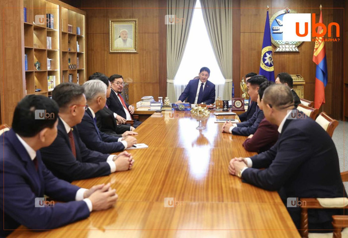 Монгол Улсын Ерөнхийлөгчид Засгийн газрын гишүүдийг танилцууллаа