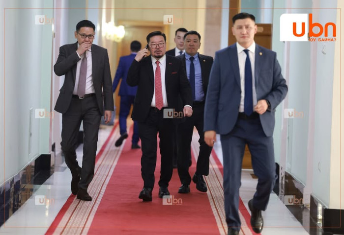 Шинэ Засгийн газар анхны хуралдаанаараа Монгол Улсын 2025 оны төсвийн тодотгол зэрэг 7 асуудлыг хэлэлцэж, танилцана