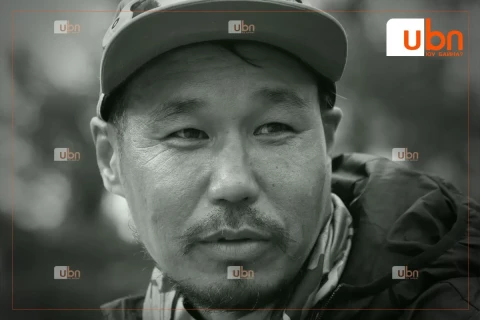 Г.Дамдинсүрэн: Алтай таван богдоос Улаанбаатар хот хүртэлх 1900 км замыг 44 хоногт АЛХАЖ ТУУЛЛАА. Эхний өдрөөсөө чоно, баавгайтай таарч хөөж, хөөгдсөн адал явдалтай аялал байлаа