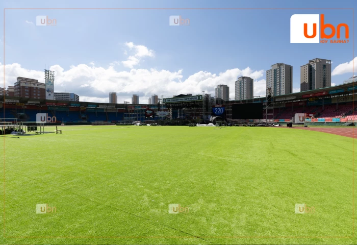 Төв цэнгэлдэхийн зүлгийг турших бөхчүүдийн бэлтгэл маргааш эхэлнэ