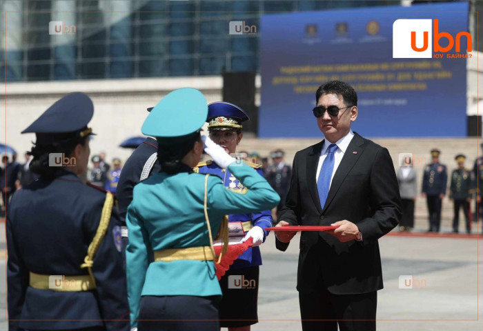 Үндэсний батлан хамгаалахын их сургууль, Дотоод хэргийн их сургуулийн төгсөгчид цэргийн цолоо гардаж авлаа