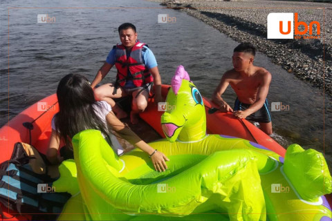 ОБЕГ: Хийлдэг завь, гудас, цагариг болон бусад хөвөх хэрэгсэл нь голын усанд зориулагдаагүйг анхаар