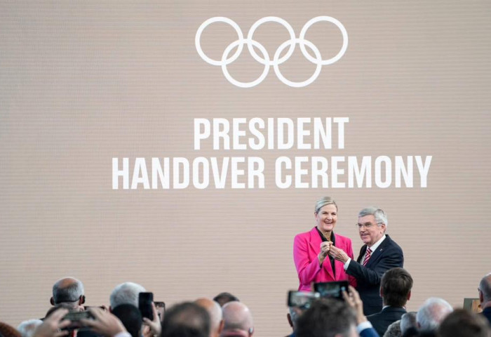 ОУОХ-ны анхны эмэгтэй Ерөнхийлөгч албан ёсоор ажлаа хүлээж авчээ