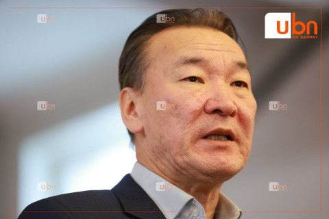 УИХ-ын гишүүн С.Ганбаатарын дүүгийн зуслангийн байшинд хуулийн байгууллагаас шалгалт хийж байна