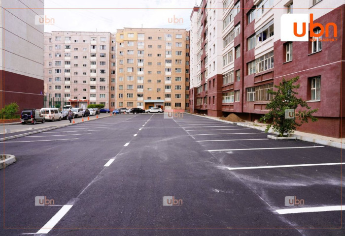 СБД-ийн VII дугаар хороо 7 дугаар байрны урд талд 40 машины авто зогсоол бүхий тохижилтыг хийжээ