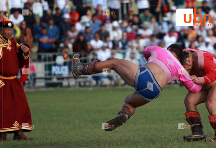 Улаанбаатар хотын иргэдийн өдрийн барилдаанд гадаад бөхчүүд барилдахаар бүртгүүлжээ