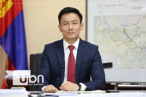 УИХ-ын гишүүн О.Батнайрамдал Оюутолгойн бүлэг ордын асуудлаар Хянан шалгах түр хороо байгуулах тогтоолын төслийг өргөн мэдүүллээ