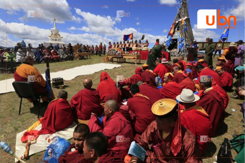 Улаанбаатар хотын шүтлэгт 4 уулын тахилга болж байна