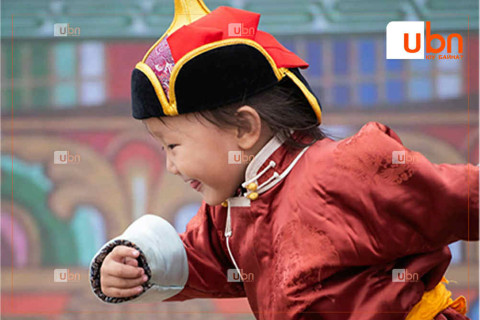 Даншиг наадам хоёр дахь өдрөө үргэлжилж байна