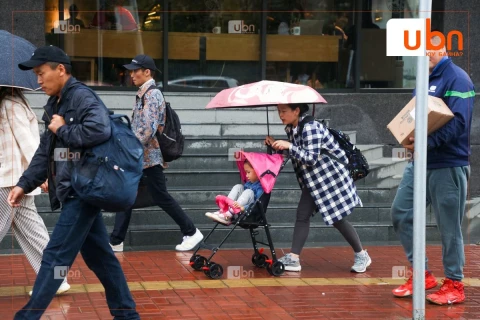ӨГЛӨӨНИЙ МЭНД: Улаанбаатарт 25 хэм дулаан, бороотой