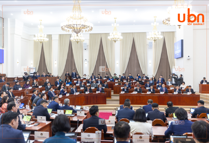 УИХ-ын чуулган энэ долоо хоногт ГУРВАН ӨДӨР хуралдаж, давхардсан тоогоор 30 гаруй хуулийн төсөл хэлэлцэнэ