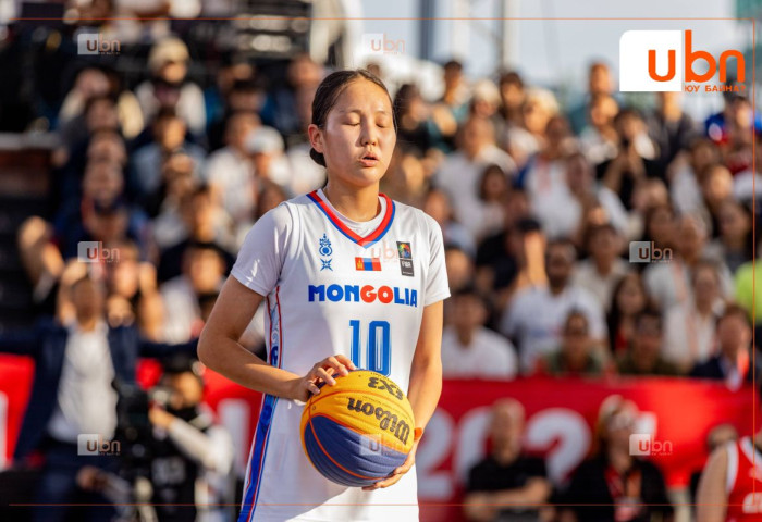 ОНЦЛОХ ФОТО: 18-хан насандаа дэлхийн ДЭД АВАРГА болж, 3х3-ын талбайд ЦОЙЛСОН Н.НАНДИНХҮСЭЛ