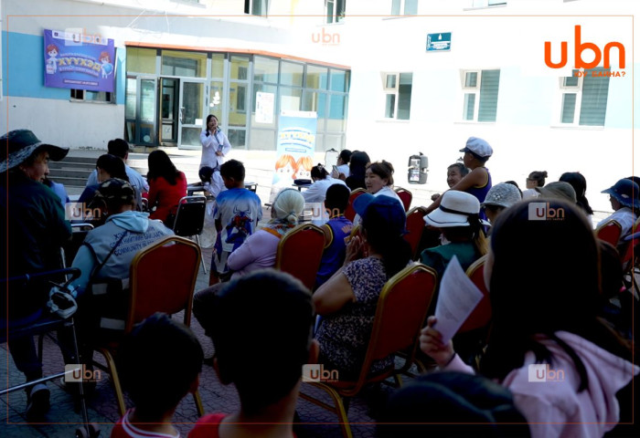 СБД-ийн ЭМТ: 6-8 сартай хүүхдүүд болон товлолт вакциндаа хамрагдаагүй хүүхдүүдийг Улаанбурхан өвчний эсрэг НӨХӨН ДАРХЛААЖУУЛАЛТАД хамруулж эхэллээ