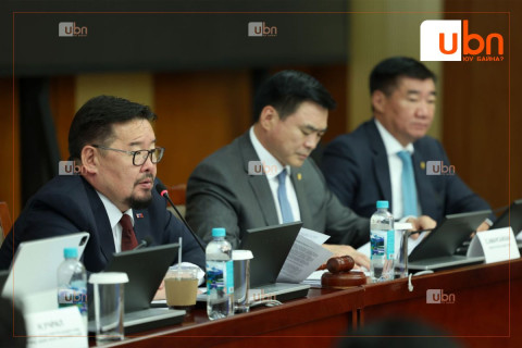 Бизнес эрхлэгчдийг дэмжих, өвөлжилтийн бэлтгэл ажлыг хангах зэрэг асуудлаар Ерөнхий сайдын Албан даалгавар гарлаа