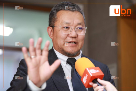 Ж.Золжаргал: Орлого нь тасраад хэцүүхэн байгаа учраас Монголд мөнгө гаднаас оруулж ирэх хэрэгтэй. Тиймээс “Алт-3” аяныг хэрэгжүүлэх хэрэгтэй