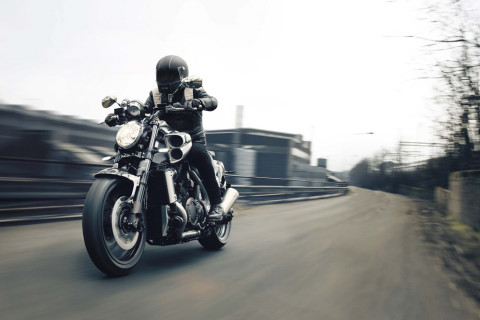 Улаанбаатарт хэт чанга дуу чимээ гаргадаг машин, мотоциклийг хориглоно