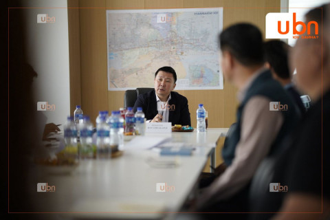 Хот байгуулалт, барилга, орон сууцжуулалтын сайд Э.Бат-Амгалан “Ногоон нуур 1008” айлын орон сууцны төслийн үйл явцтай танилцлаа