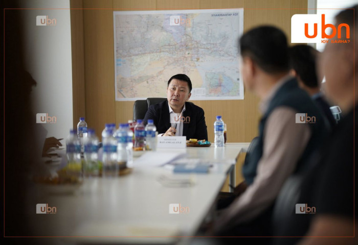 Хот байгуулалт, барилга, орон сууцжуулалтын сайд Э.Бат-Амгалан “Ногоон нуур 1008” айлын орон сууцны төслийн үйл явцтай танилцлаа