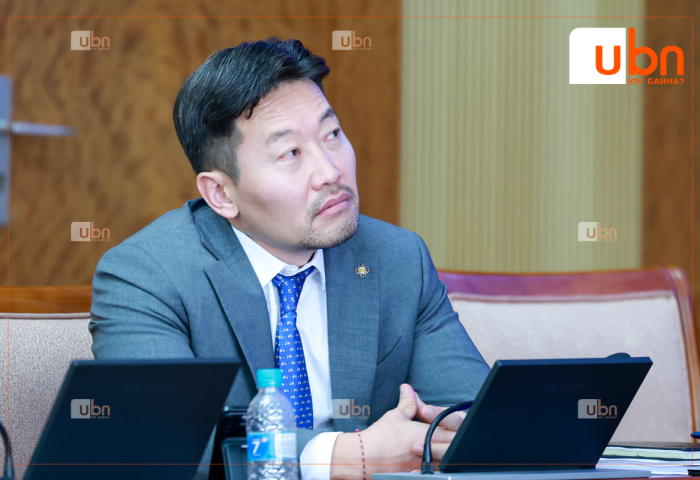 УИХ-ын гишүүн Х.Ганхуягийг Төсвийн байнгын хорооны даргаар сонголоо