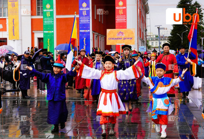 СБД ФОТО: “ДЭЭЛТЭЙ МОНГОЛ“ наадам