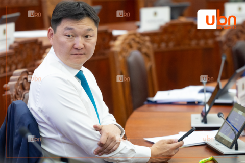 УИХ-ын гишүүн Г.Тэмүүлэнг Аюулгүй байдал, гадаад бодлогын байнгын хорооны даргаар улираан томилохыг дэмжлээ