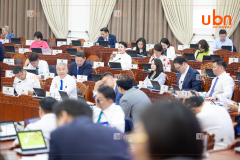 ЧУУЛГАН: 2025 оны төсвийн тодотгол болон “Алт-3” аяныг хэрэгжүүлэх тогтоолын төсөл зэргийг ЭЦЭСЛЭН БАТАЛЛАА