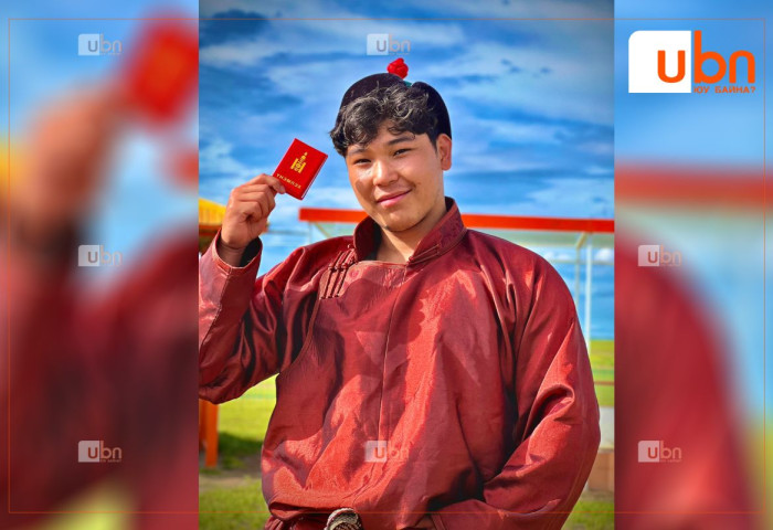 Б.Цэнд: Үндэсний бөхөөр барилдахаа больж байна. Цаашид үзэгчийн байр сууринаас бөхчүүдээ дэмжинэ