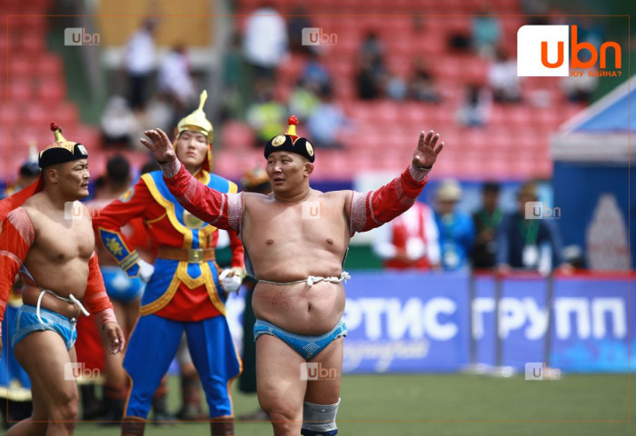 ТАНИЛЦ: Наадмын барилдаанд зодоглохоор бүртгүүлсэн БӨХЧҮҮД