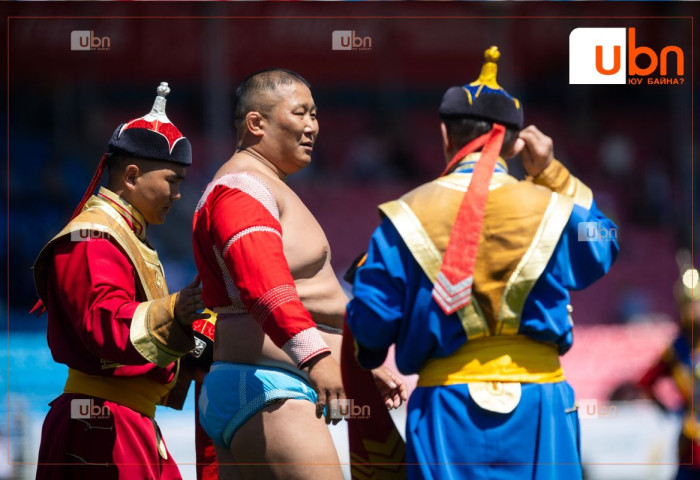 ТАНИЛЦ: Бөхийн барилдааны тавын давааны тойм