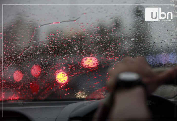 ӨГЛӨӨНИЙ МЭНД: Улаанбаатарт 24 хэм дулаан, бага зэргийн бороотой