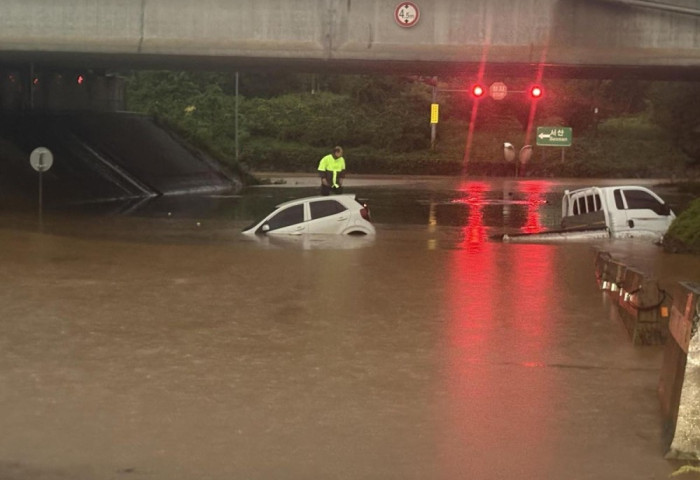 БНСУ-д үерийн улмаас 4 хүн амиа алдаж, 1300 гаруй оршин суугчийг нүүлгэн шилжүүлээд байна