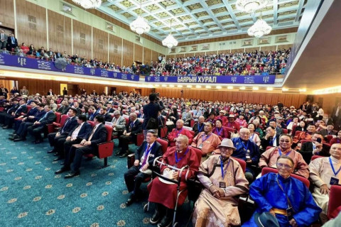 “Автотээврийн үндэсний төв” ТӨҮГ “Хөдөлмөрийн гавьяаны улаан тугийн одонт байгууллага боллоо