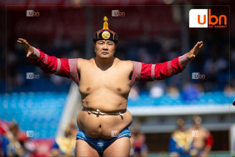 Өнөөдрийн барилдаанд О.Хангай, П.Бүрэнтөгс, Ц.Содномдорж, Р.Пүрэвдагва Б.Гончигдамба, Б.Пүрэвсайхан, Б.Бат-Өлзий тэргүүтэй БӨХЧҮҮД ЗОДОГЛОНО