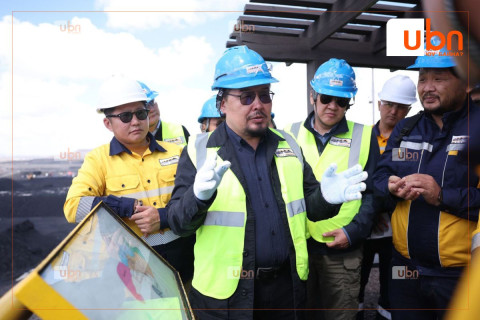 Ерөнхий сайд Г.Занданшатар “Эрдэнэс Тавантолгой” ХК-тай байгуулсан гэрээ нэг бүрийг нягталж, шалгах үүрэг өглөө