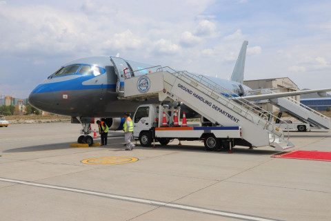 П.Ганболд: Манай компани “Буянт-Ухаа“ олон улсын нисэх буудалд бууж, хөөрөх нислэгүүдэд газрын тусгай үйлчилгээг бие даан үзүүлж эхэллээ