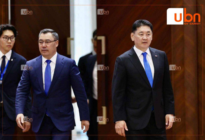 Монгол Улсын Ерөнхийлөгч У.Хүрэлсүх, Бүгд Найрамдах Киргиз Улсын Ерөнхийлөгч С.Жапаров нар албан ёсны хэлэлцээ хийлээ