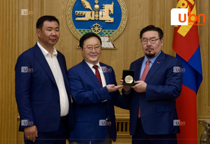 Монголын шатрын холбооны амжилтыг үнэлж, “QUTSTANDING CONTRIBUТION AWARD 2025” шагналаар шагнажээ