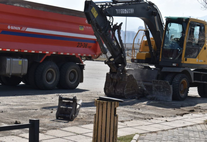 ​ БУОУНБ-д зам засварын ажил хийгдэж байна  ​