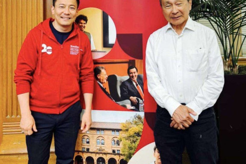 УИХ-ын гишүүн О.Батнайрамдал намрын чуулганы завсарлагаанаар Стэнфордын их сургуульд зочин судлаачаар ажиллаж байна