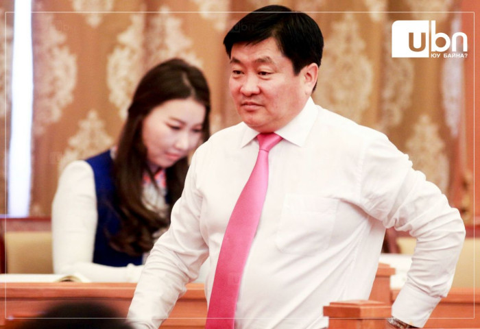 Б.Энх-Амгалангийн бие муу байгаа тул цагдан хорих арга хэмжээг өөрчлөх хүсэлт гаргалаа