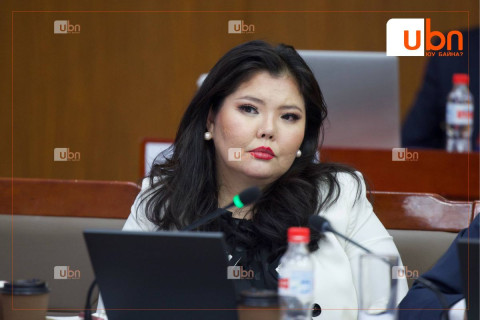 М.Нарантуяа-Нара: Тойргийн 78 гишүүн бүрт тойрогтоо хөрөнгө оруулалт нэртэй 15 тэрбум төгрөгөөр угжих санал явчихсан байна