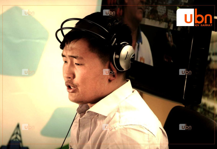 С.Шижирбат: Мөнгөгүй бол цол авахад асар хэцүү болсон.  Барилдаан сураагүй мөнгөтэй бацааныг дагуулж очоод, дамжлаад цолонд хүргэдэг новшийн үзэгдлүүд гаарсан