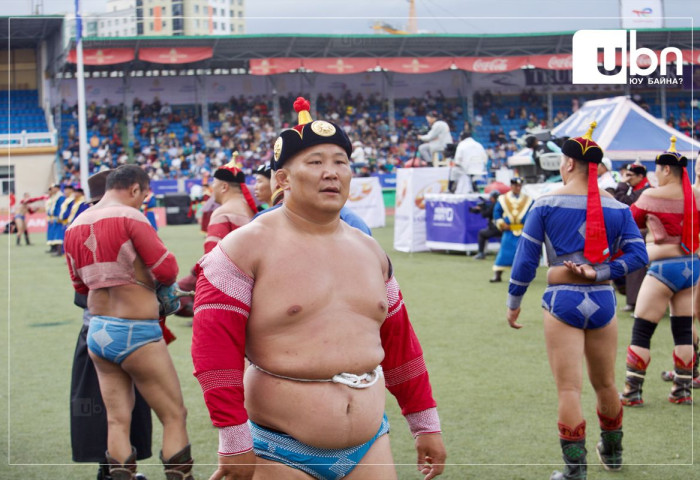 Монгол Улсын Дархан аварга Н.Батсуурь МУГТ цол хүртэнэ