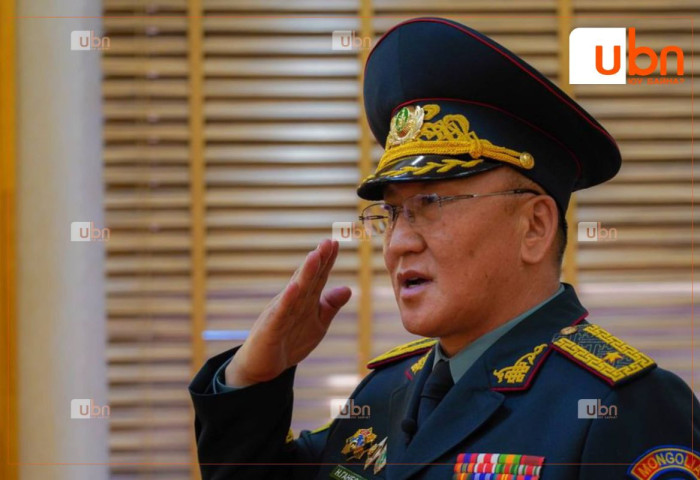 ХЗДХ-ийн сайд Л.Мөнхбаатар ХХЕГ-ын Тэргүүн дэд дарга, Бригадын генерал Н.Ганболдод хариуцлага тооцож, албан тушаалаас нь чөлөөллөө