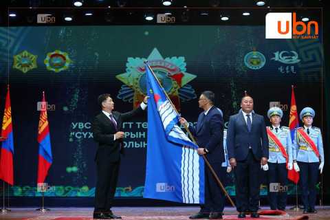 Увс аймгийг Сүхбаатарын одонгоор шагналаа